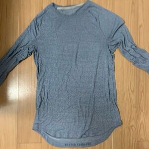 Men’s Lululemon Long sleeve Activewear T-Shirt Baby Blue